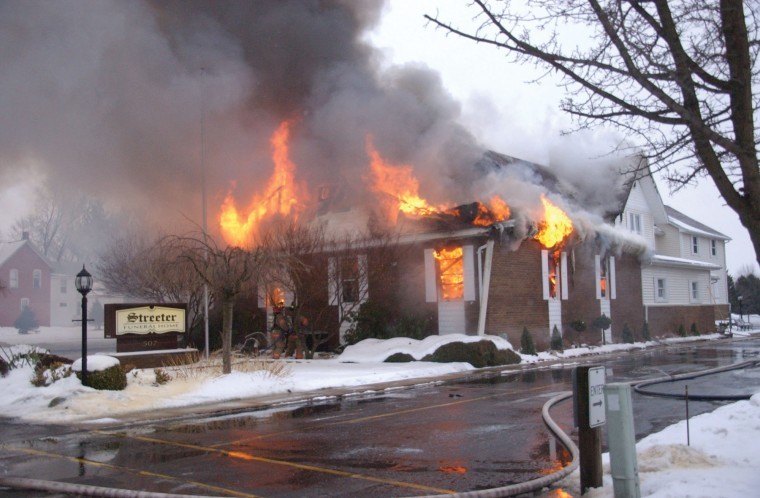 burns funeral home hobart in