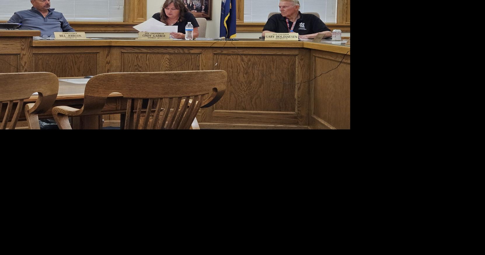 County board approves parking garage for Veterans Center