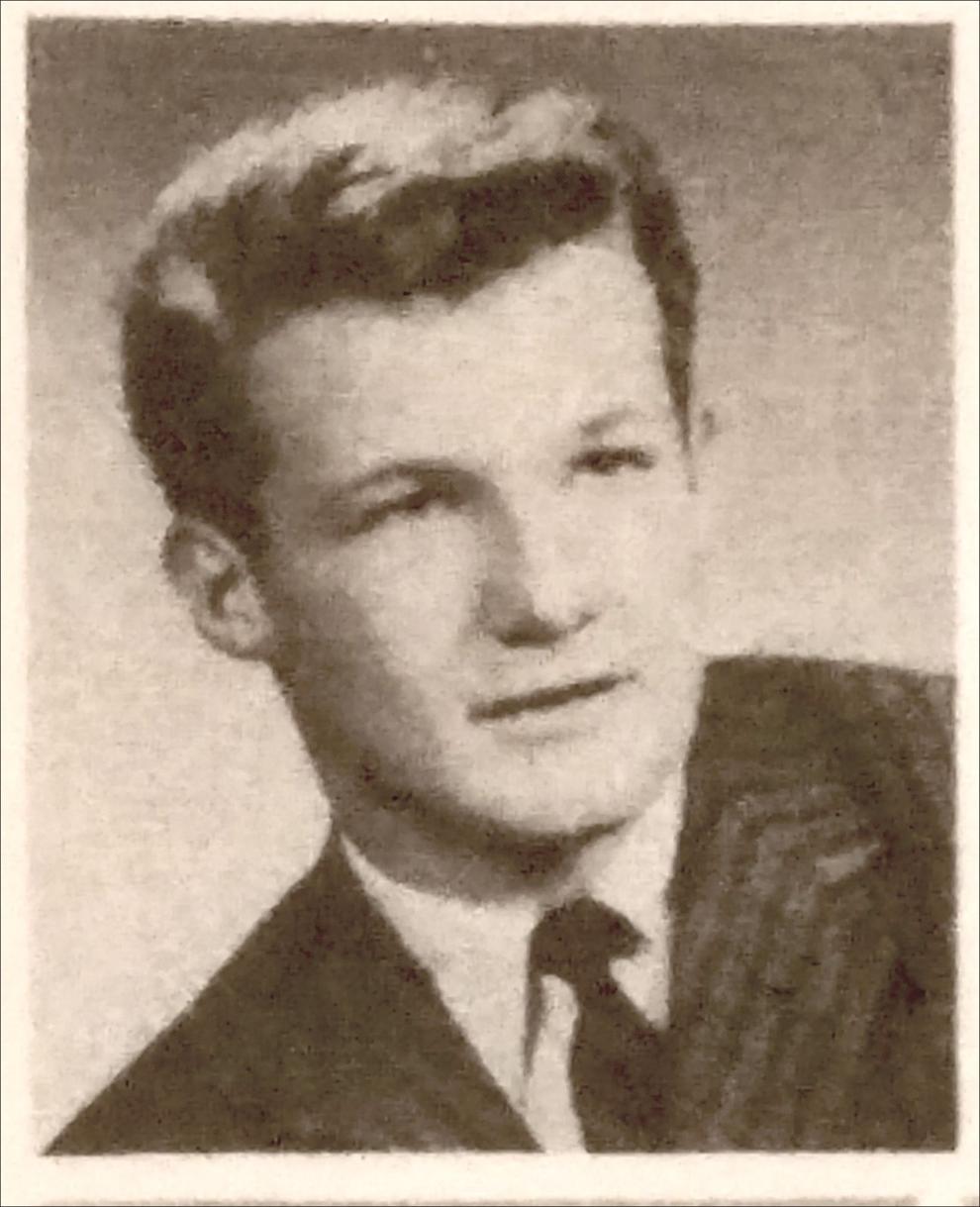 Gordon R. Lowell Obituaries