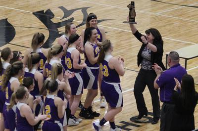 Girls Basketball Byron S Theresa Marvin Named Division 3 Ap Coach