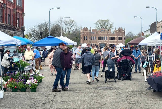 are dogs allowed at the omaha farmers market