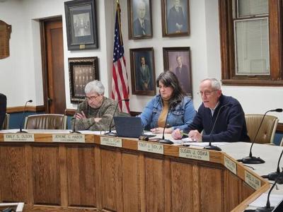 Owosso City Council votes to give election workers pay increase Local