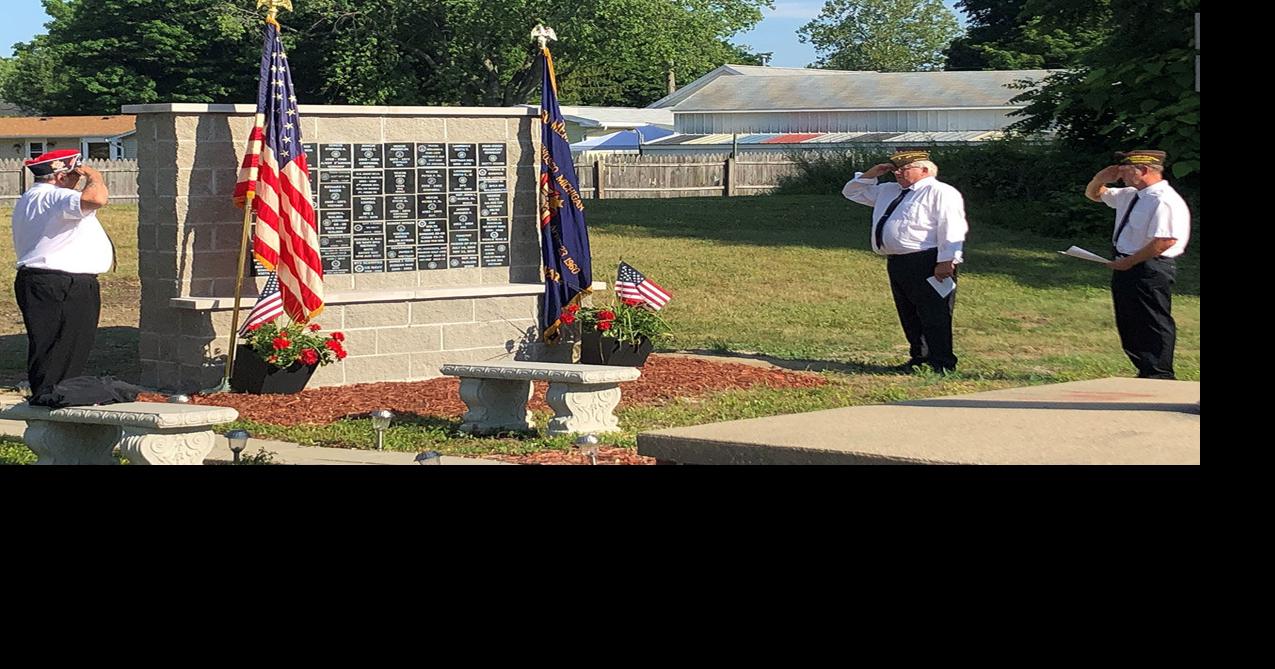 Memorial salute Owosso