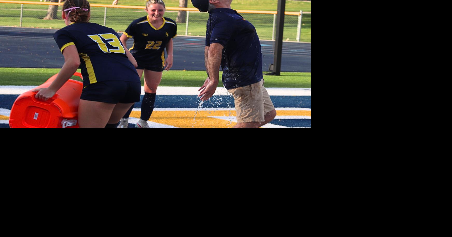 O-E shuts out Montrose, celebrates 6th straight MMAC title
