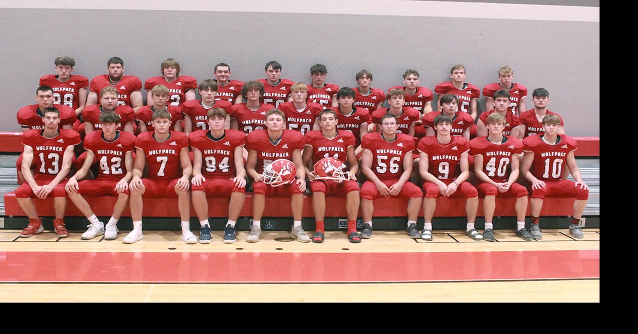 FOOTBALL PREVIEW Recordsetting QB Randall out; Laingsburg carries on