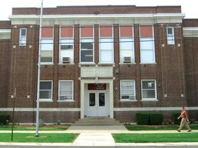 Owosso Lincoln High School named best alternative ed school in state ...