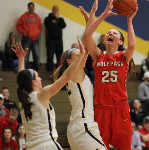 Girls Basketball P W Bests Laingsburg Again 48 33 In Regional
