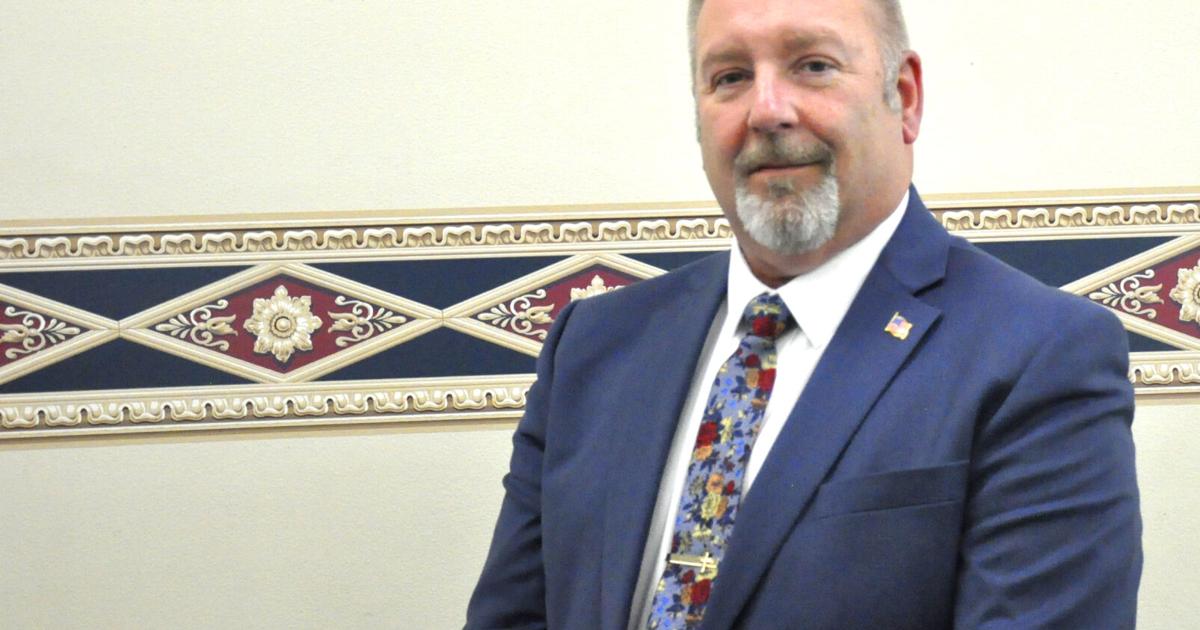 Shiawassee County Public Defender Doug Corwin announces run for probate ...