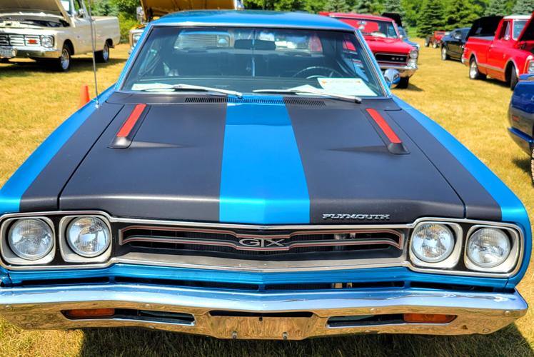 Durand Eagles car show raises funds for 6monthold battling severe
