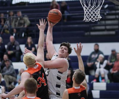 Boys Basketball Durand Adjusts Beats Morrice 51 44 Local