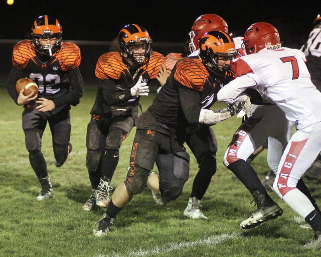 FOOTBALL Morrice clashes with No. 1ranked Pickford in 8man title