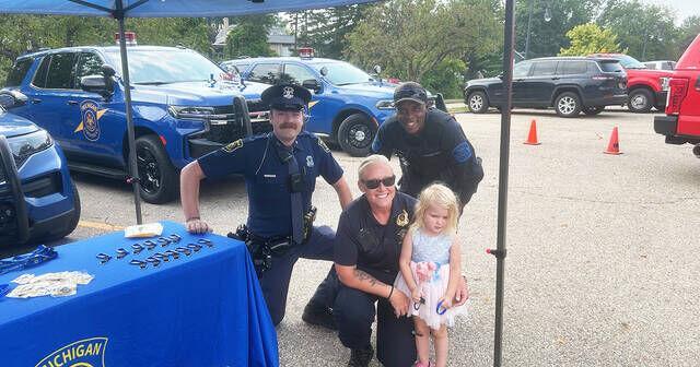 National Night Out brings hundreds to Owosso, other local communities