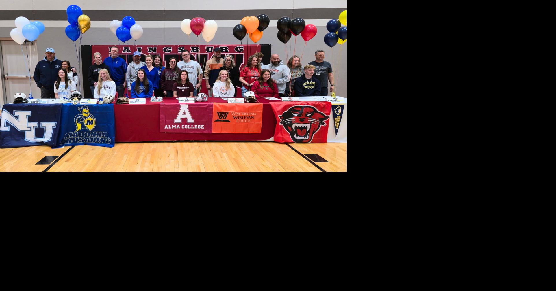 7 Laingsburg athletes, including 5 softball players, sign to play in college
