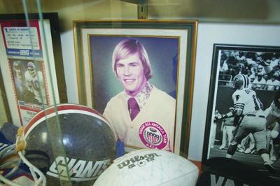 Owosso’s late Brad Van Pelt inducted into 2011 National High School Hall of Fame High School Hall of Fame