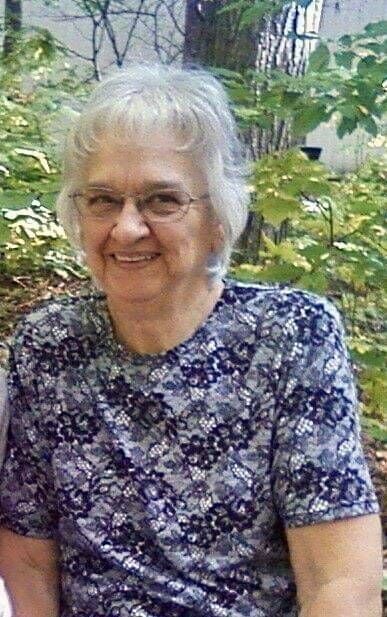 Eleanor Fern Hall | Obituaries | argus-press.com