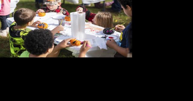 Rain stays away as families flock to another successful DeVries Fall Festival - Vimarsana News