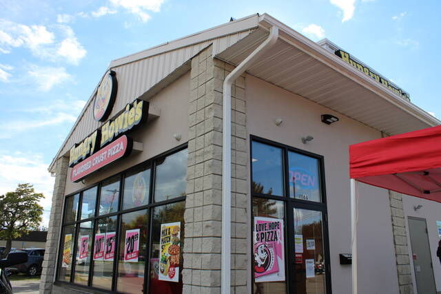 Hungry Howie’s opens in Owosso