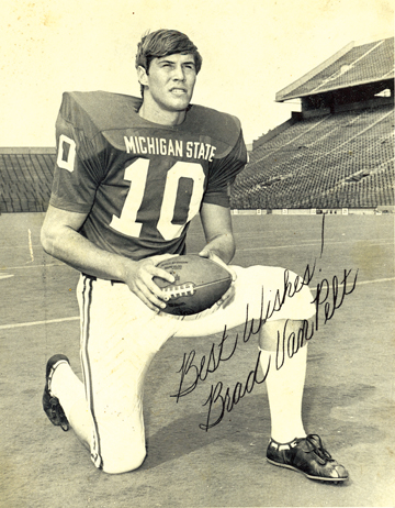 COLLEGE FOOTBALL: Spartans’ Ring of Fame will include Van Pelt | Local