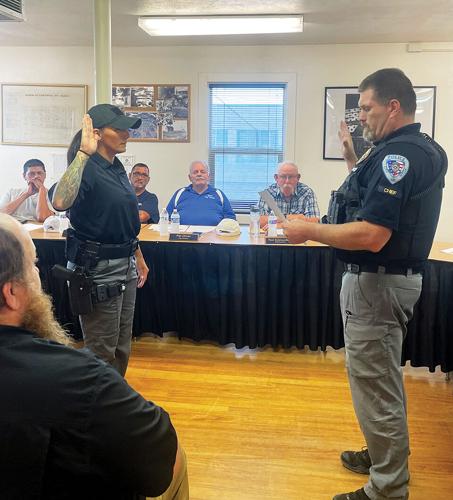 One new officer sworn in, another promoted, by Nyssa PD | Valley Life ...