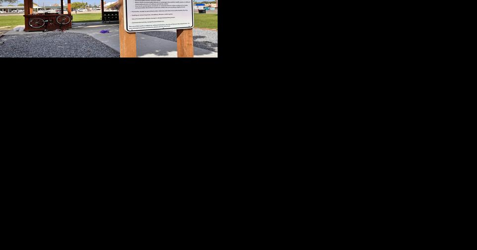 New sign at Moore Park details old rules - Vimarsana News