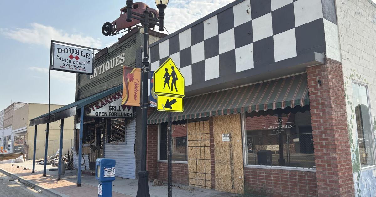 Double Diamond owner updates council on demolition process