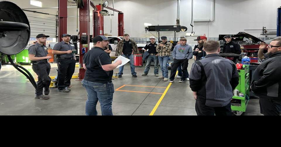 Fruitland auto service shop brings patriotism into focus Independent