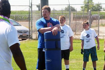 Boise State Stars To Help Coach Future Players Local Sports News