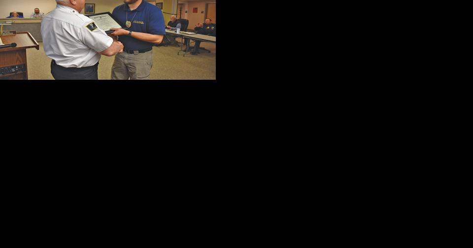 Capt. Randall Yates honored by American Legion on Monday - Vimarsana News