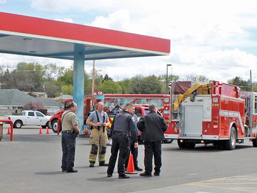 Cops look into fire at Payette gas station