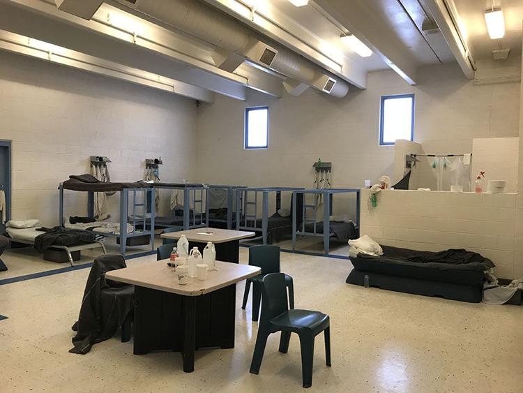 Payette County inmate dies of pneumonia due to COVID; deputies at jail