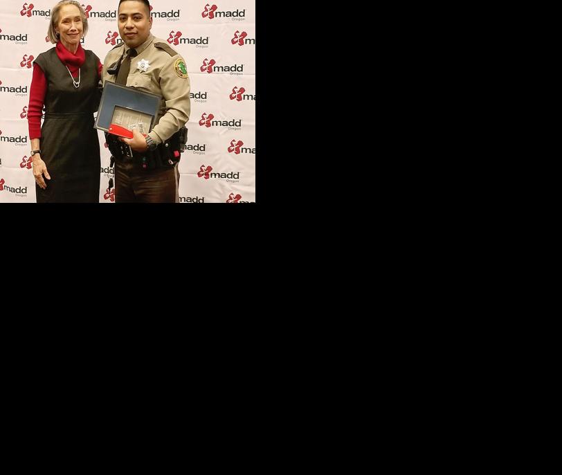 sheriff malheur county deputy argusobserver efforts receives award lopez tony