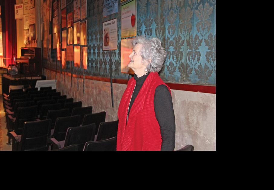 Melodramas and memories Illustrious Onion Skin Players offer