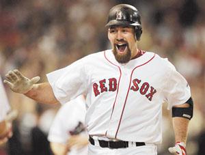 Boston's Youkilis hits inside-the-park home run in Red Sox win, Local  Sports News