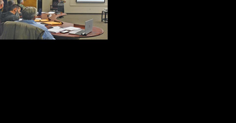 Recruitment committee presents survey findings to Board of Trustees - Vimarsana News
