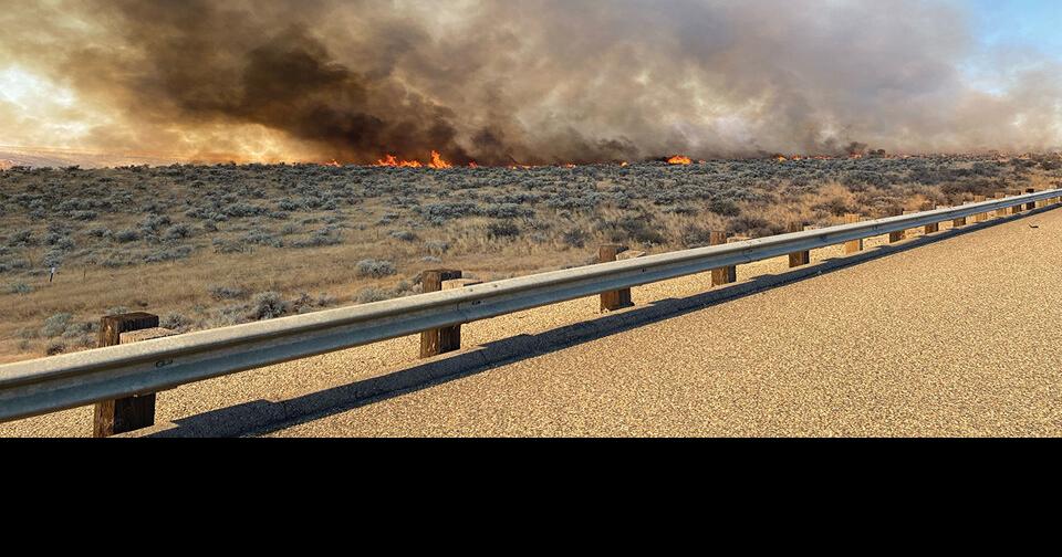 i-84-eastbound-lanes-closed-due-to-wildfire-news-argusobserver
