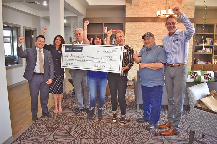 D.L. Evans Bank donates to St. Luke's Respite House | Features |  argusobserver.com