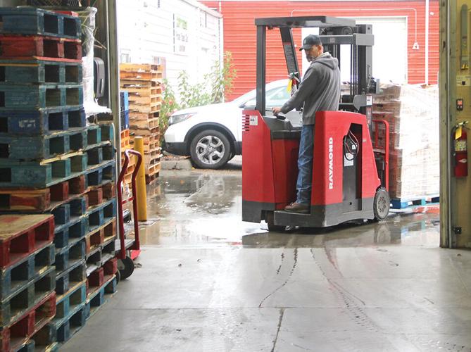 Oregon Food Bank receives 200 turkey donation Local News Stories