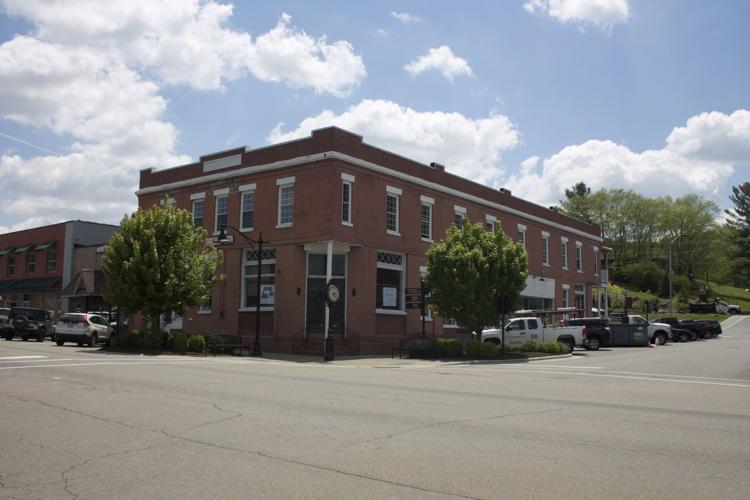 West Jefferson S Old Hotel To Be Restored To Former Glory Community Ashepostandtimes Com West Jefferson S Old Hotel To Be Restored To Former Glory Community Ashepostandtimes Com