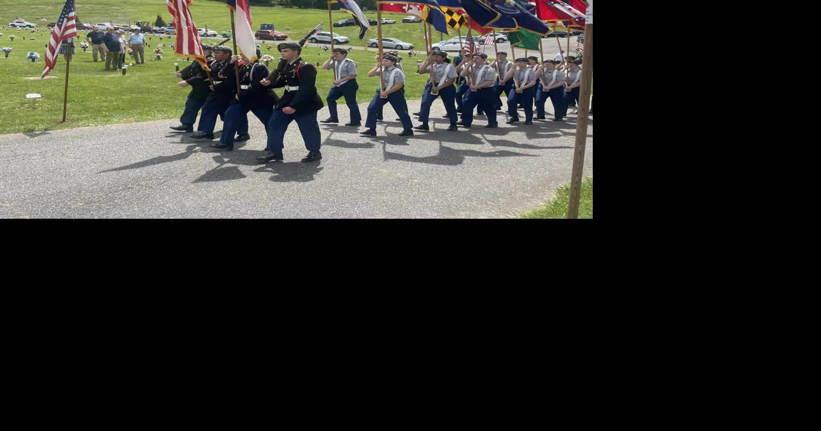 Community honors fallen soldiers at Memorial Day service | Community ...