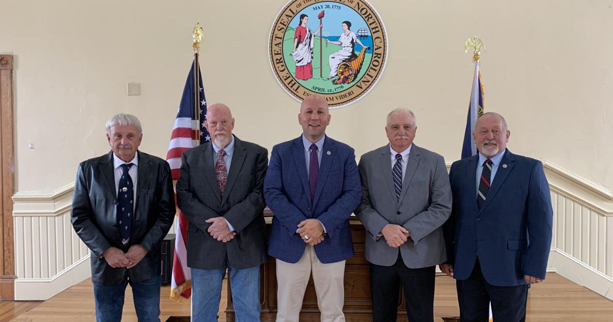 New commissioners sworn in, county bids farewell to outgoing ...