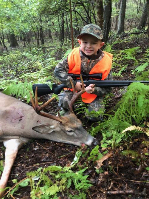 Mountain View kindergartener bags first buck