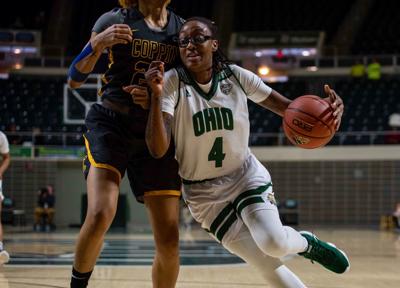 Bobcats Roll To 9 0 With Win At Iupui Ohio University