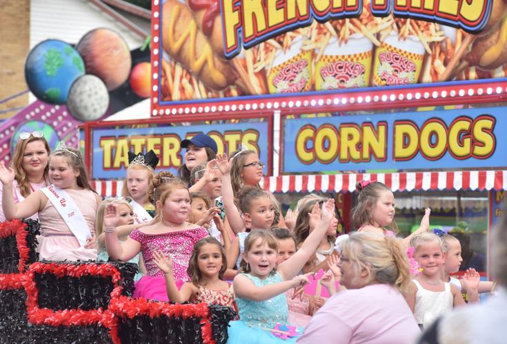 Busy Nelsonville Parade of the Hills schedule set News