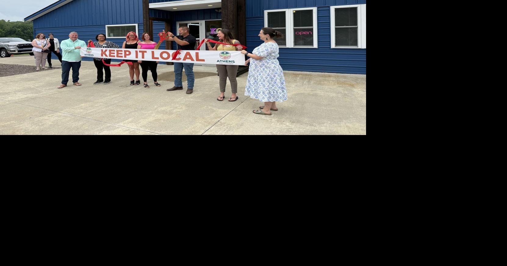 Kitchen Creations & Renovations re-opens with ribbon cutting