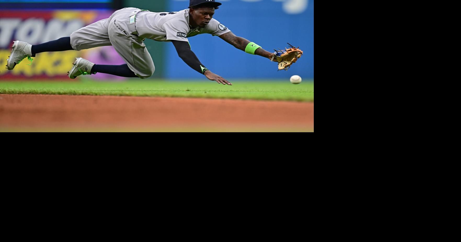 Cody Bellinger's 2-run single with bases loaded in 10th propels Yankees to 7-5 win over Guardians