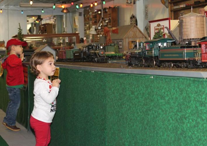 Fossil Rock Raiders Model Train Barn News