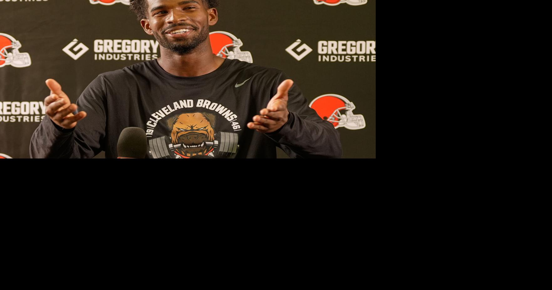 Browns' QB competition between Sanders and Watson still in early stages