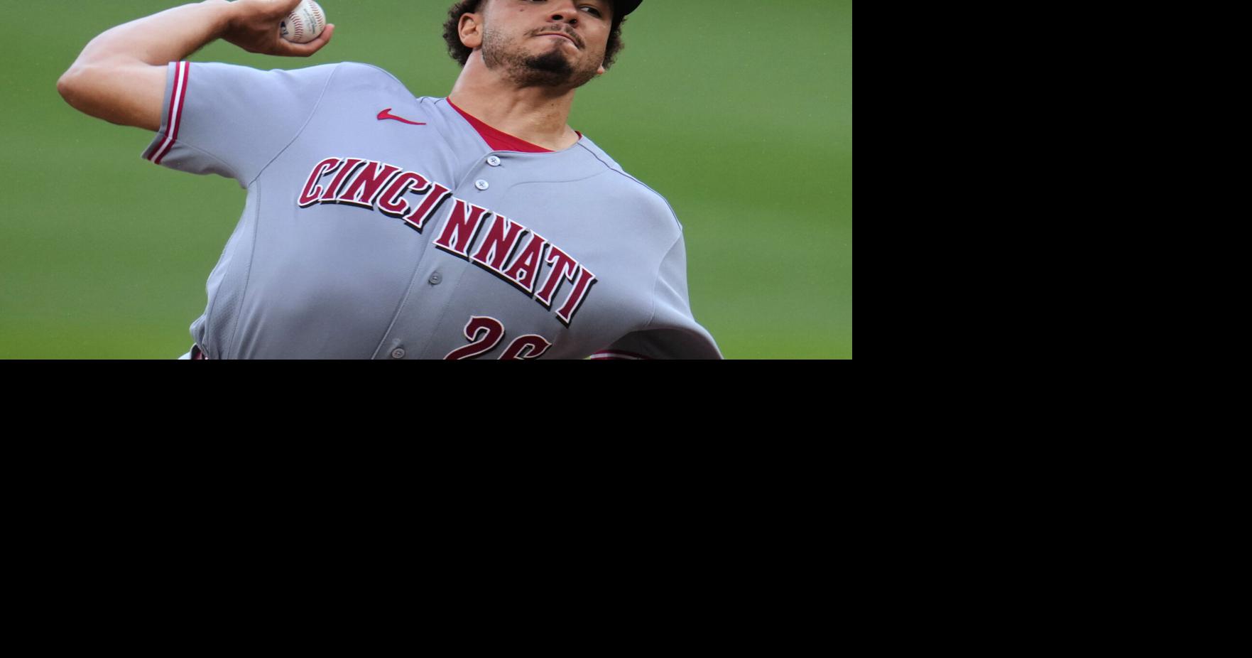 Chase Burns agrees to $105 million, 7-year deal with Reds for 2027-33, AP sources say