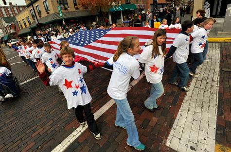 Does us postal service deliver on veterans day