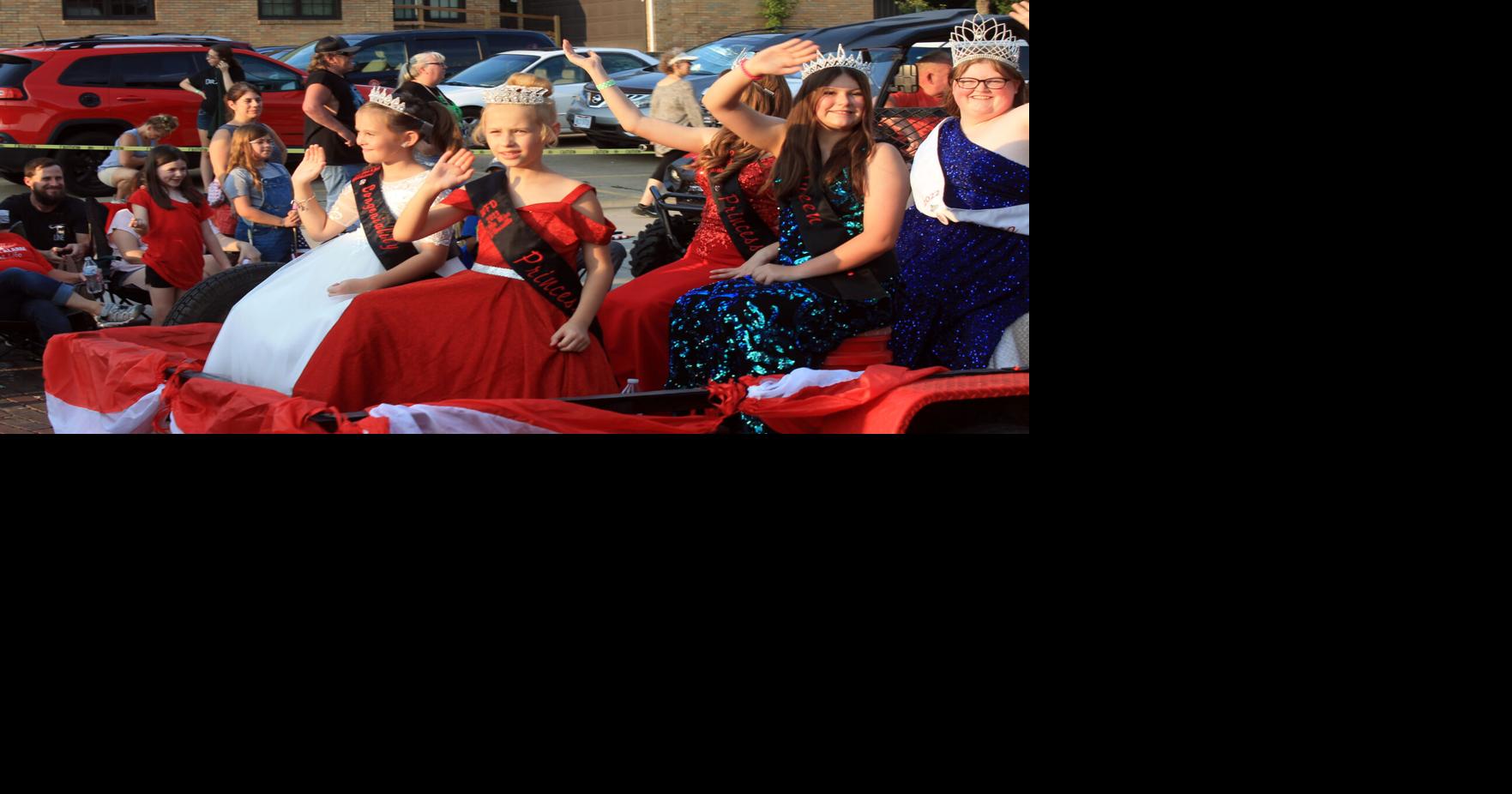 2023 Parade of the Hills parade